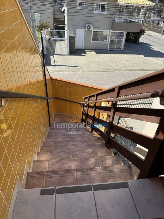 Apartamento para aluguel de temporada em Bombinhas (Praia de Bombinhas)