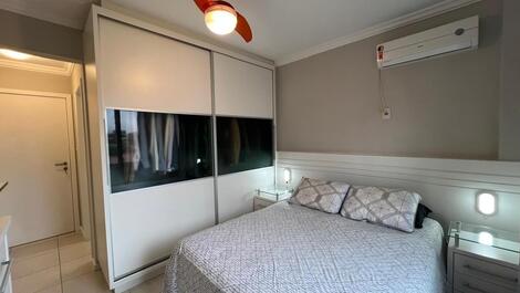 APARTAMENTO EN VENTA EN JURERÊ, 2 HABITACIONES, A 300 METROS DE LA PLAYA