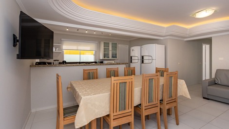 Apartamento para 8 pessoas Praia de Canto Grande
