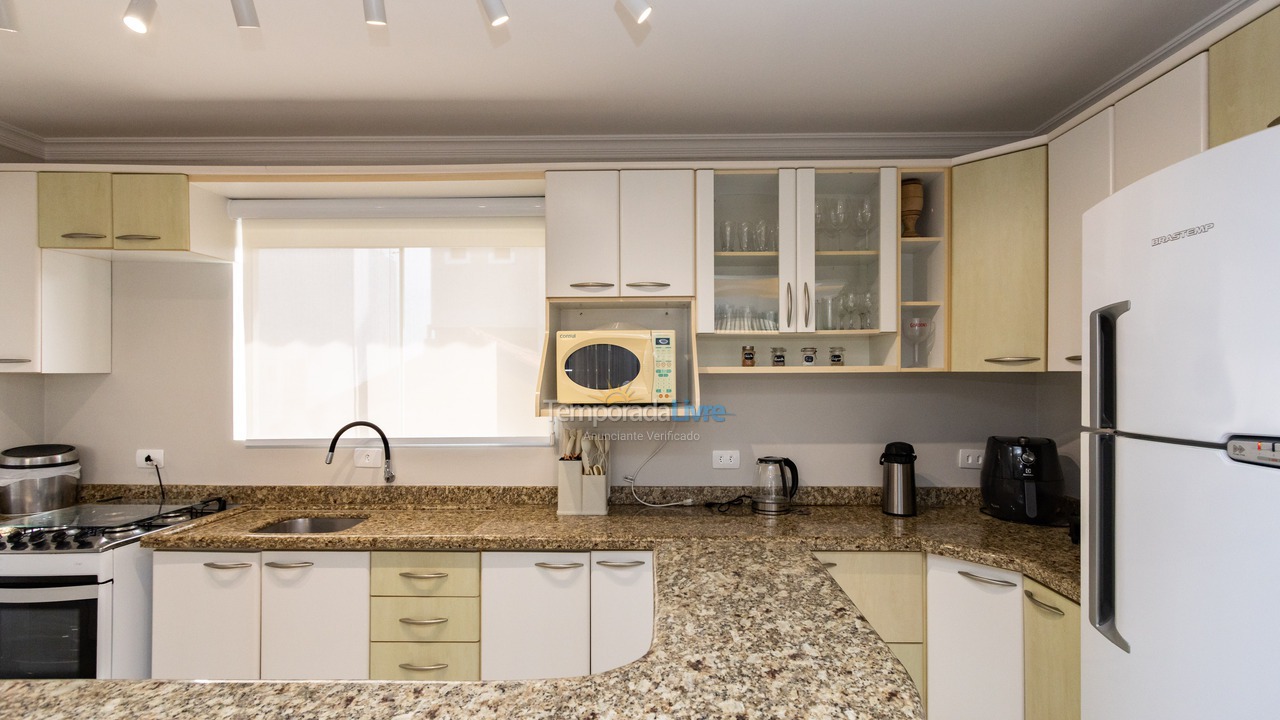 Apartamento para aluguel de temporada em Bombinhas (Mariscal)