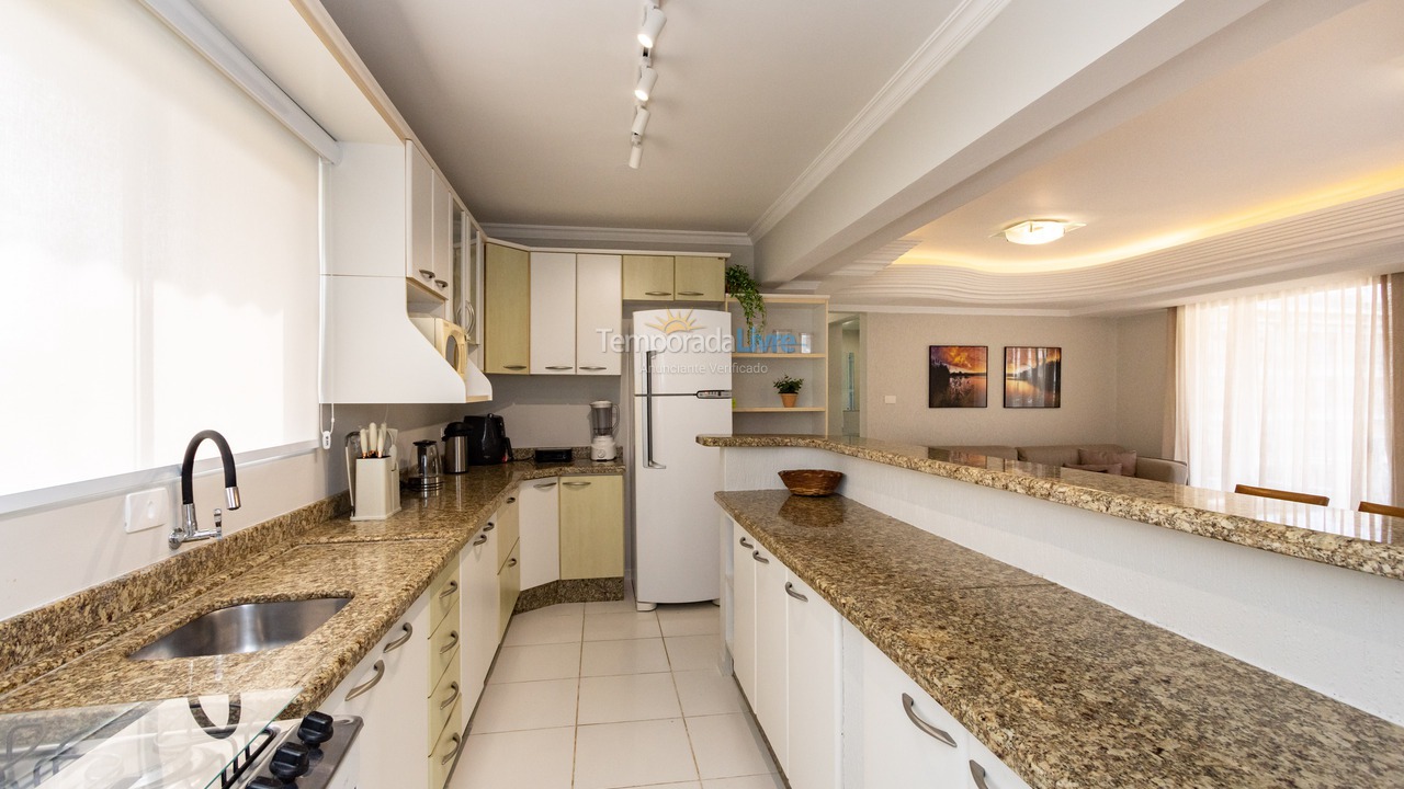 Apartamento para aluguel de temporada em Bombinhas (Mariscal)