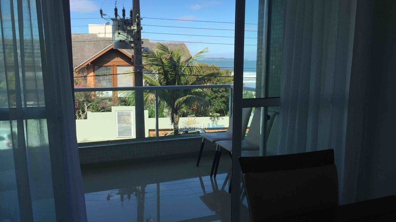 Apartamento para aluguel de temporada em Bombinhas (Canto Grande)