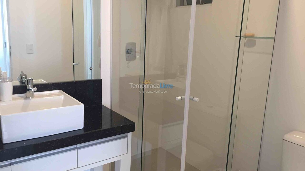 Apartamento para aluguel de temporada em Bombinhas (Canto Grande)