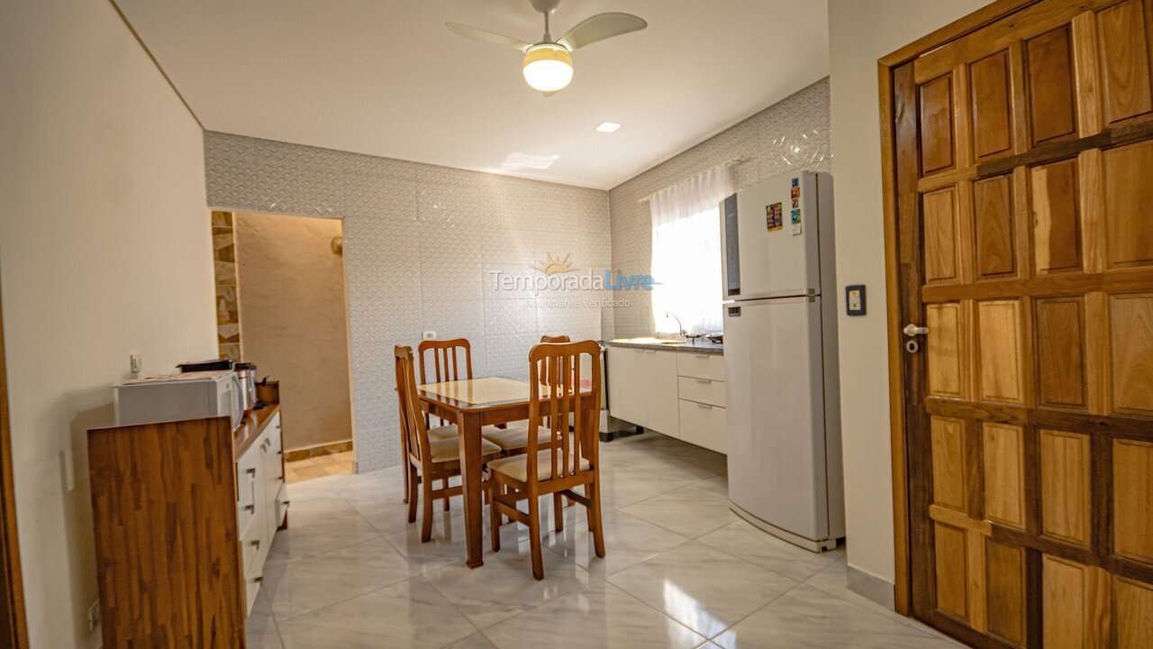 House for vacation rental in Guarujá (Pereque)