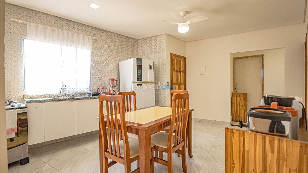 House for vacation rental in Guarujá (Pereque)