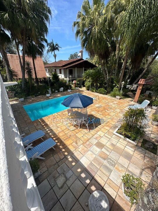 Ranch for vacation rental in Mairiporã (Jardim Cinco Lagos)