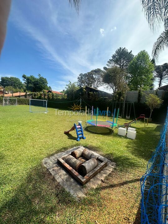 Ranch for vacation rental in Mairiporã (Jardim Cinco Lagos)
