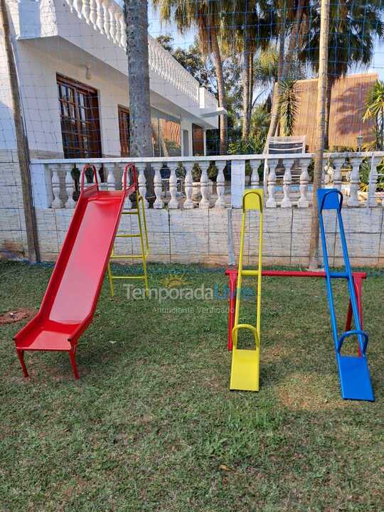 Ranch for vacation rental in Mairiporã (Jardim Cinco Lagos)