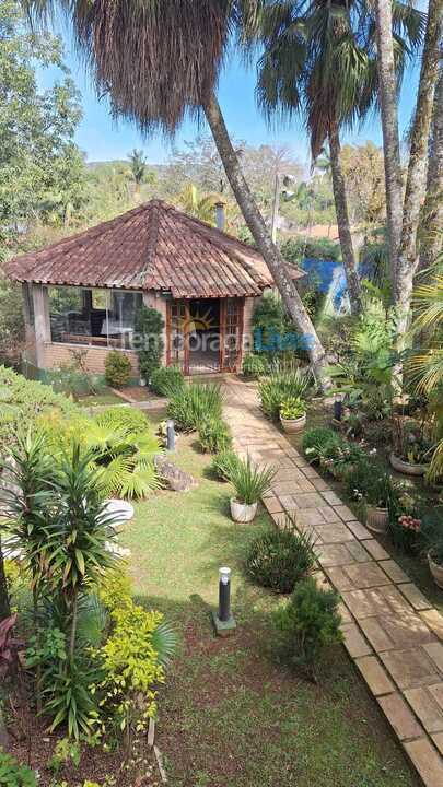Ranch for vacation rental in Mairiporã (Jardim Cinco Lagos)