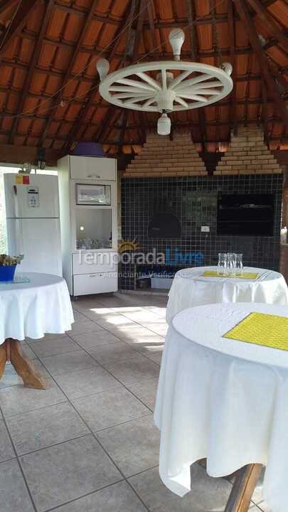 Ranch for vacation rental in Mairiporã (Jardim Cinco Lagos)