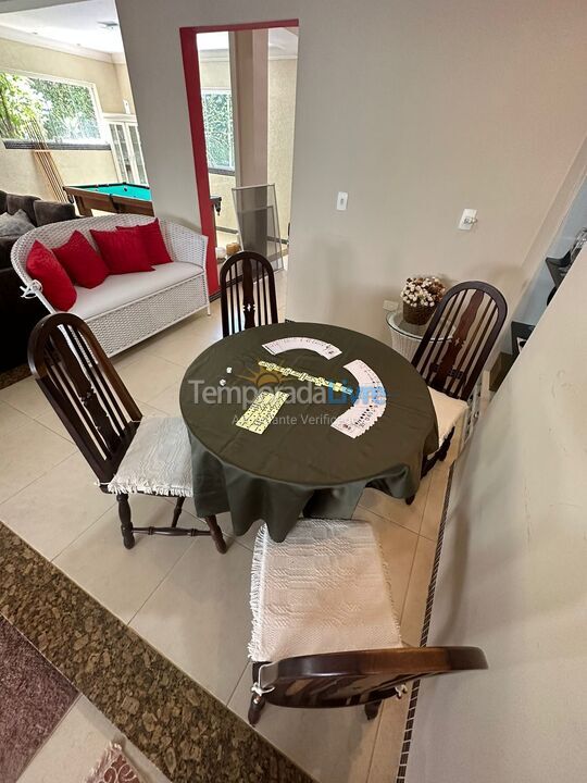 Ranch for vacation rental in Mairiporã (Jardim Cinco Lagos)