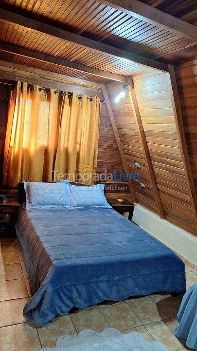 Ranch for vacation rental in Mairiporã (Jardim Cinco Lagos)