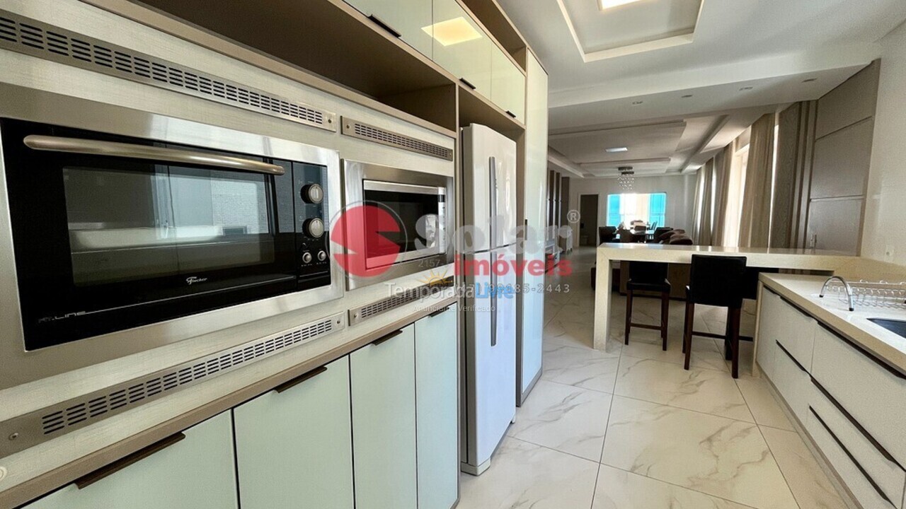 Apartamento para aluguel de temporada em Itapema (Meia Praia)