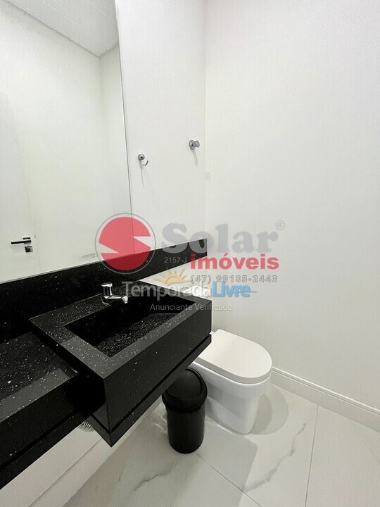 Apartamento para aluguel de temporada em Itapema (Meia Praia)