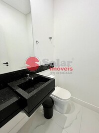 4 SUÍTES - 40 METROS DO MAR - MEIA PRAIA ITAPEMA