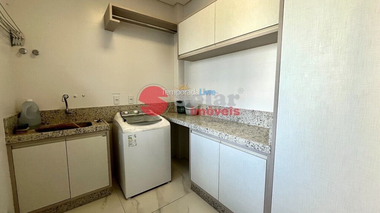 Apartamento para aluguel de temporada em Itapema (Meia Praia)