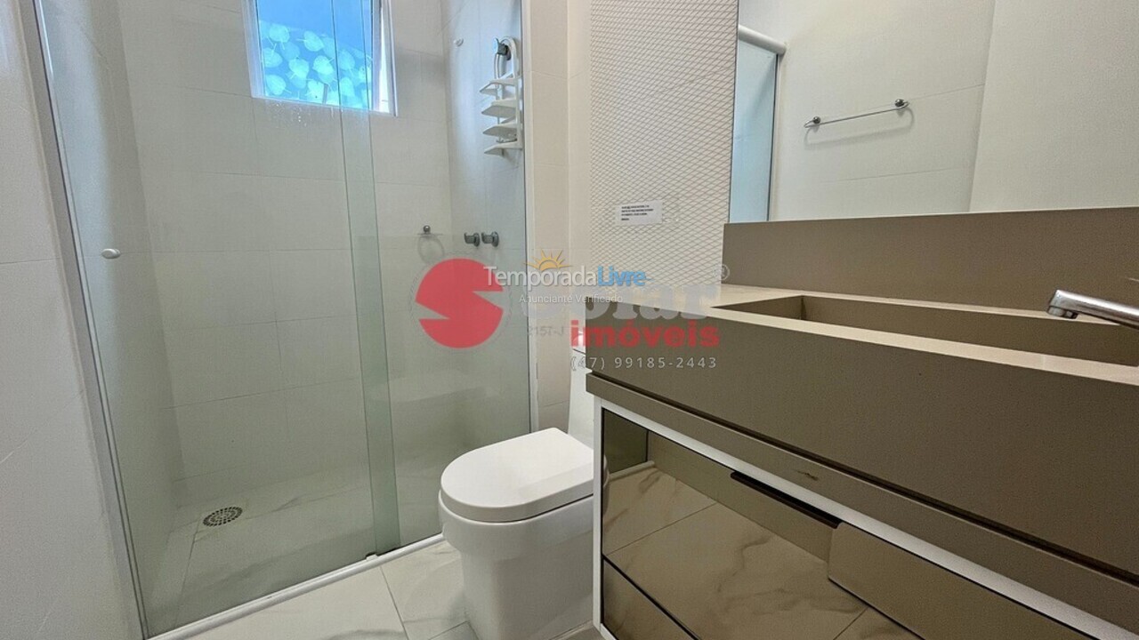 Apartamento para aluguel de temporada em Itapema (Meia Praia)