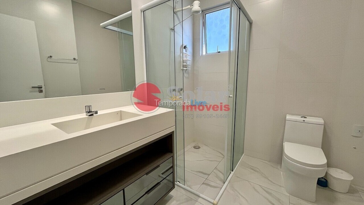 Apartamento para aluguel de temporada em Itapema (Meia Praia)