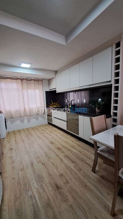 Apartamento para aluguel de temporada em Florianopolis (Praia dos Ingleses)