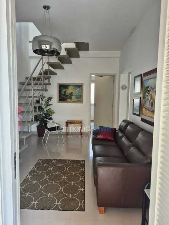 Apartamento para aluguel de temporada em Florianopolis (Praia dos Ingleses)