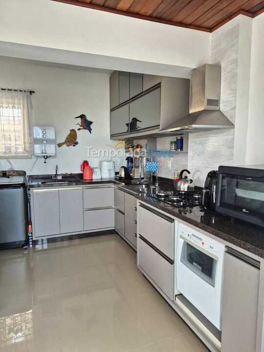 Apartamento para aluguel de temporada em Florianopolis (Praia dos Ingleses)