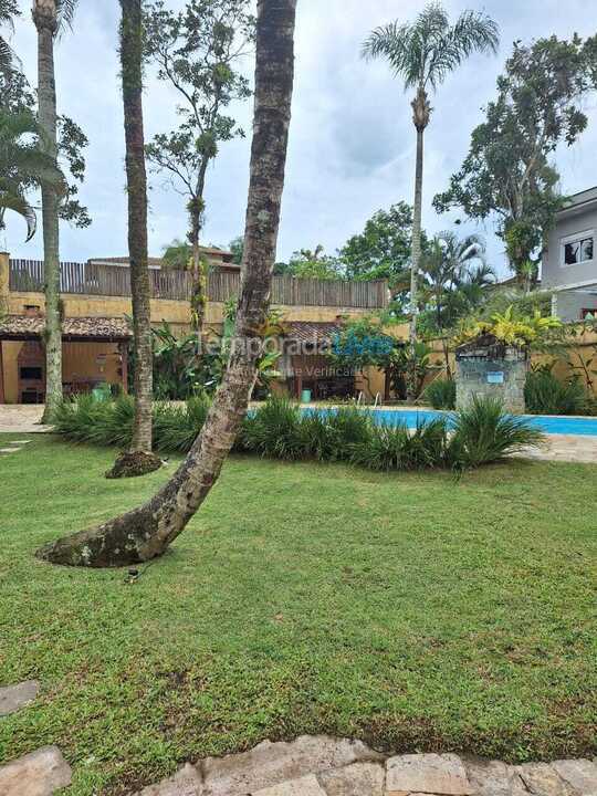 Casa para aluguel de temporada em São Sebastião (Camburi)