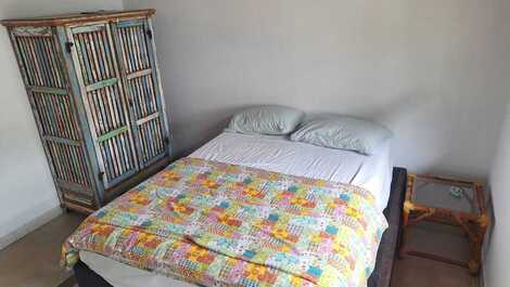 Linda casa de condomínio disponível para locação!