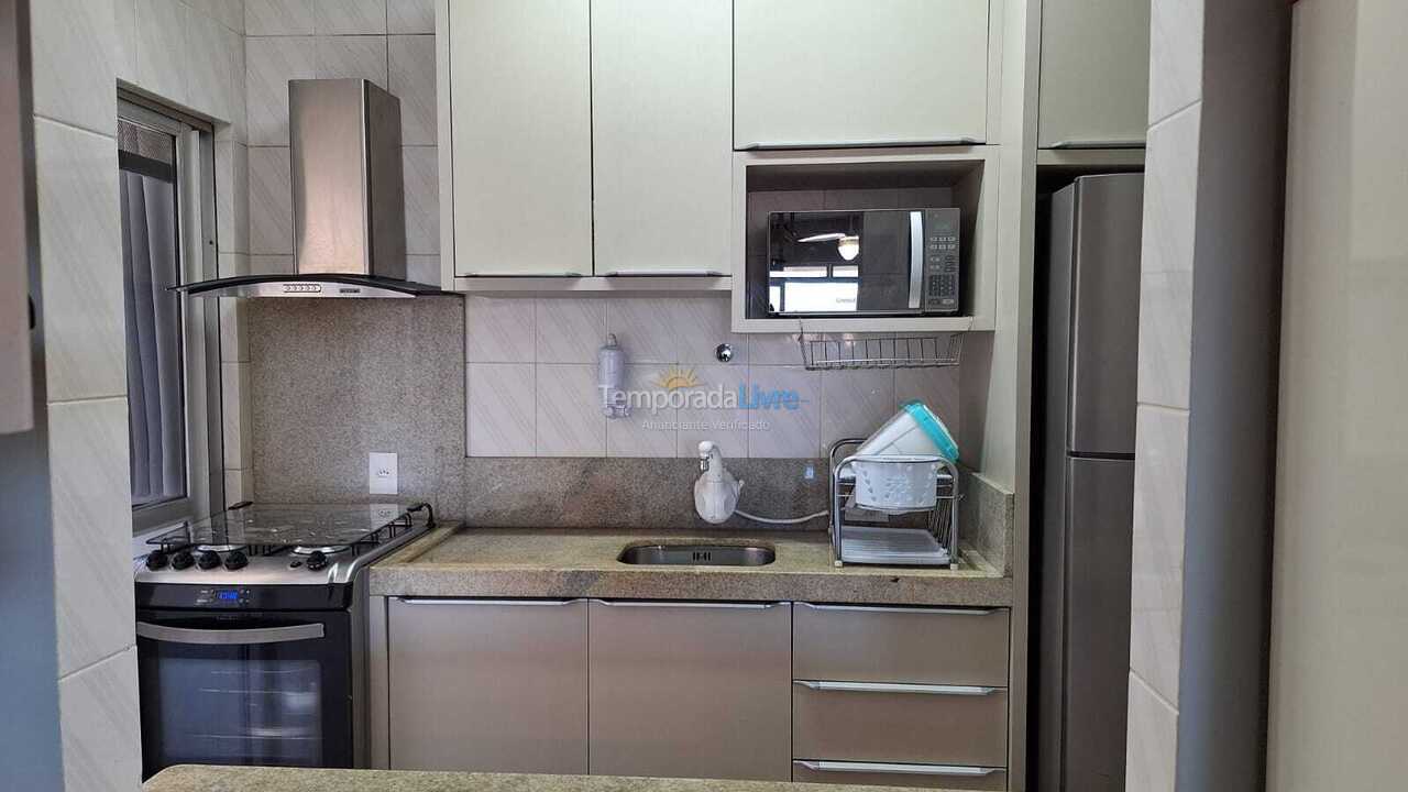 Apartamento para aluguel de temporada em Bombinhas (Praia de Zimbros)