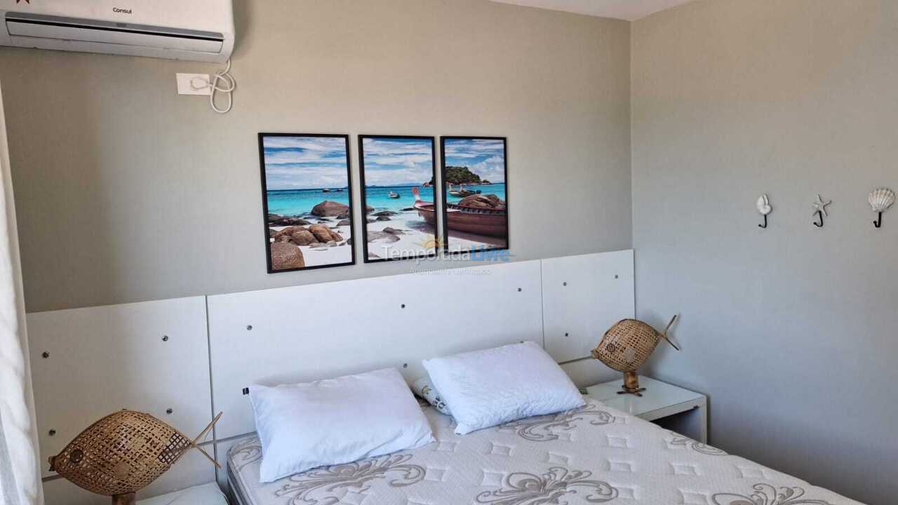 Apartamento para aluguel de temporada em Bombinhas (Praia de Zimbros)
