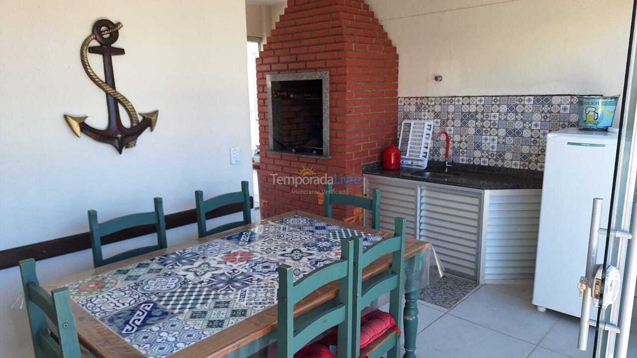 Apartamento para aluguel de temporada em Bombinhas (Praia de Zimbros)