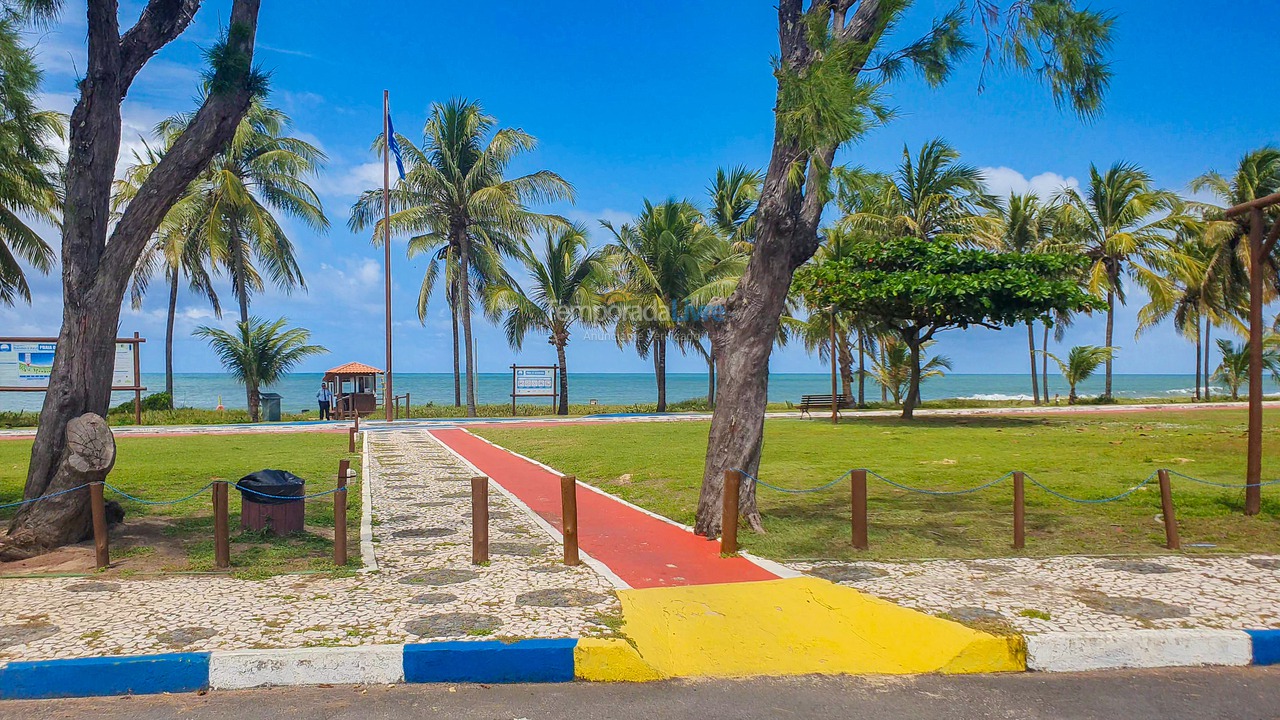 Casa para aluguel de temporada em Camaçari (Praia de Guarajuba)