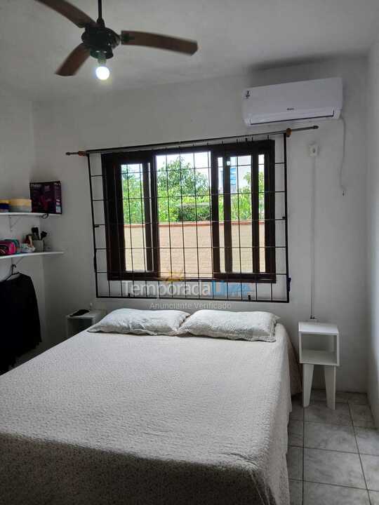 Casa para alquiler de vacaciones em São Francisco do Sul (Enseada)