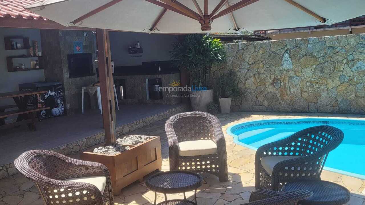 Casa para aluguel de temporada em Florianopolis (Campeche)