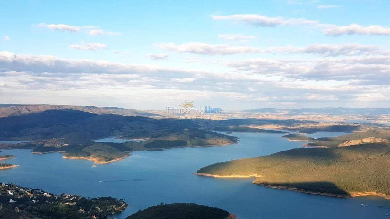 Casa para aluguel de temporada em Capitólio (Escarpas do Lago)