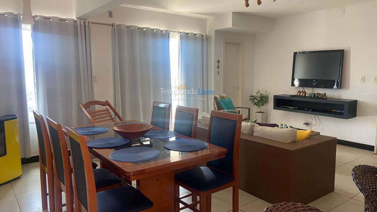 Casa para aluguel de temporada em Capitólio (Escarpas do Lago)