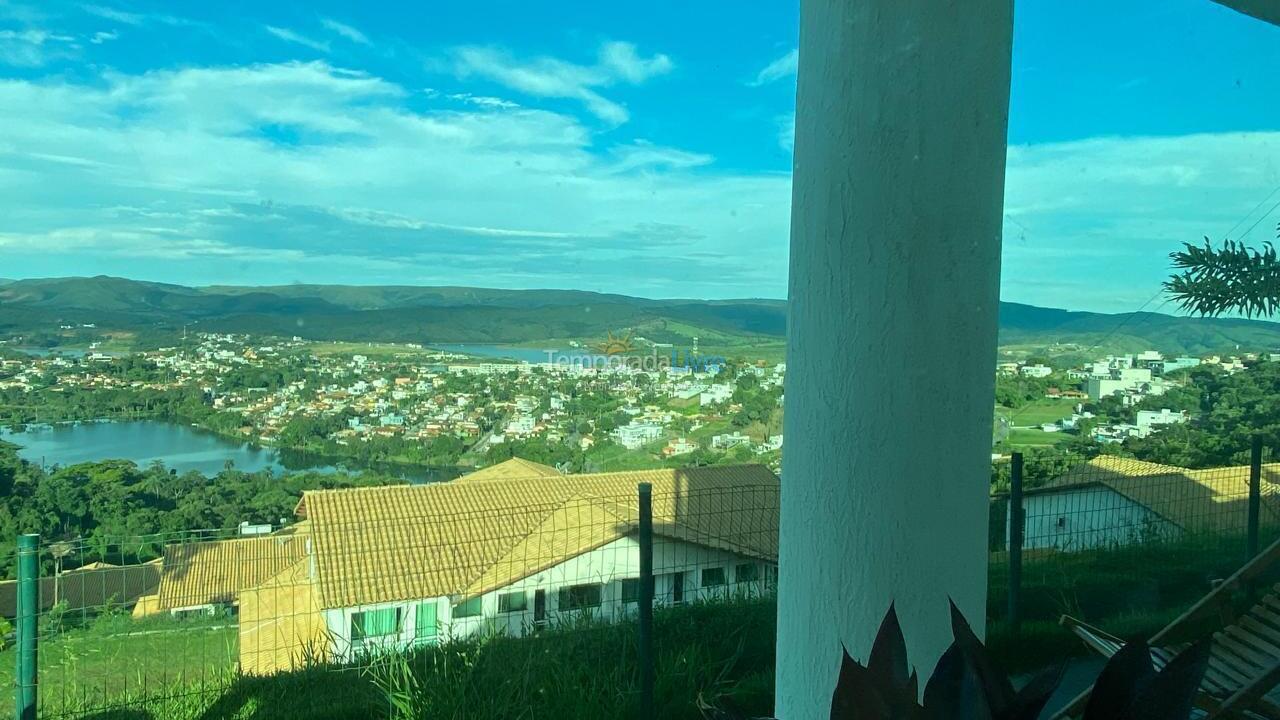 Casa para aluguel de temporada em Capitólio (Escarpas do Lago)