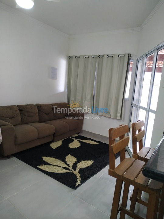 Casa para aluguel de temporada em Ubatuba (Maranduba)