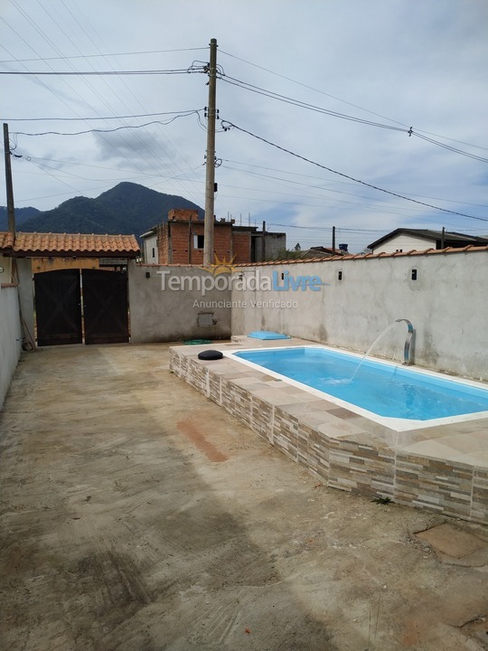 Casa para aluguel de temporada em Ubatuba (Maranduba)