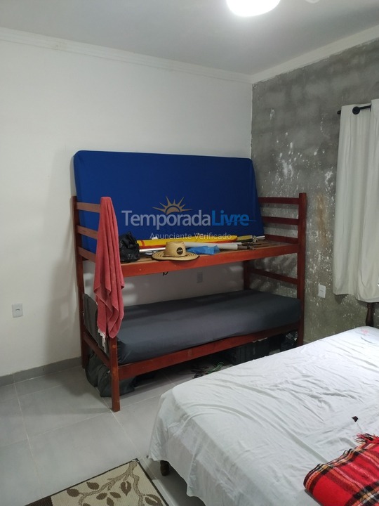 Casa para aluguel de temporada em Ubatuba (Maranduba)