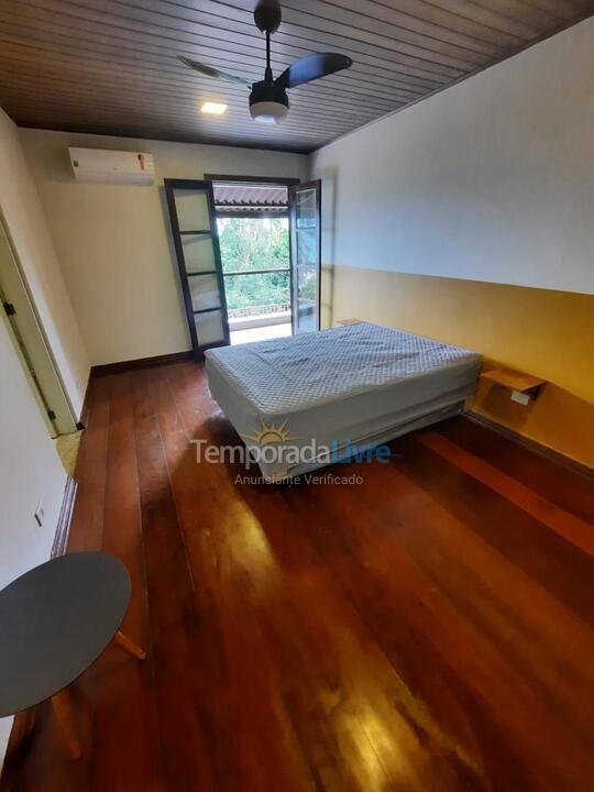 Casa para alquiler de vacaciones em Guarujá (Jardim Enseada)