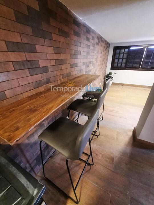 Casa para alquiler de vacaciones em Guarujá (Jardim Enseada)