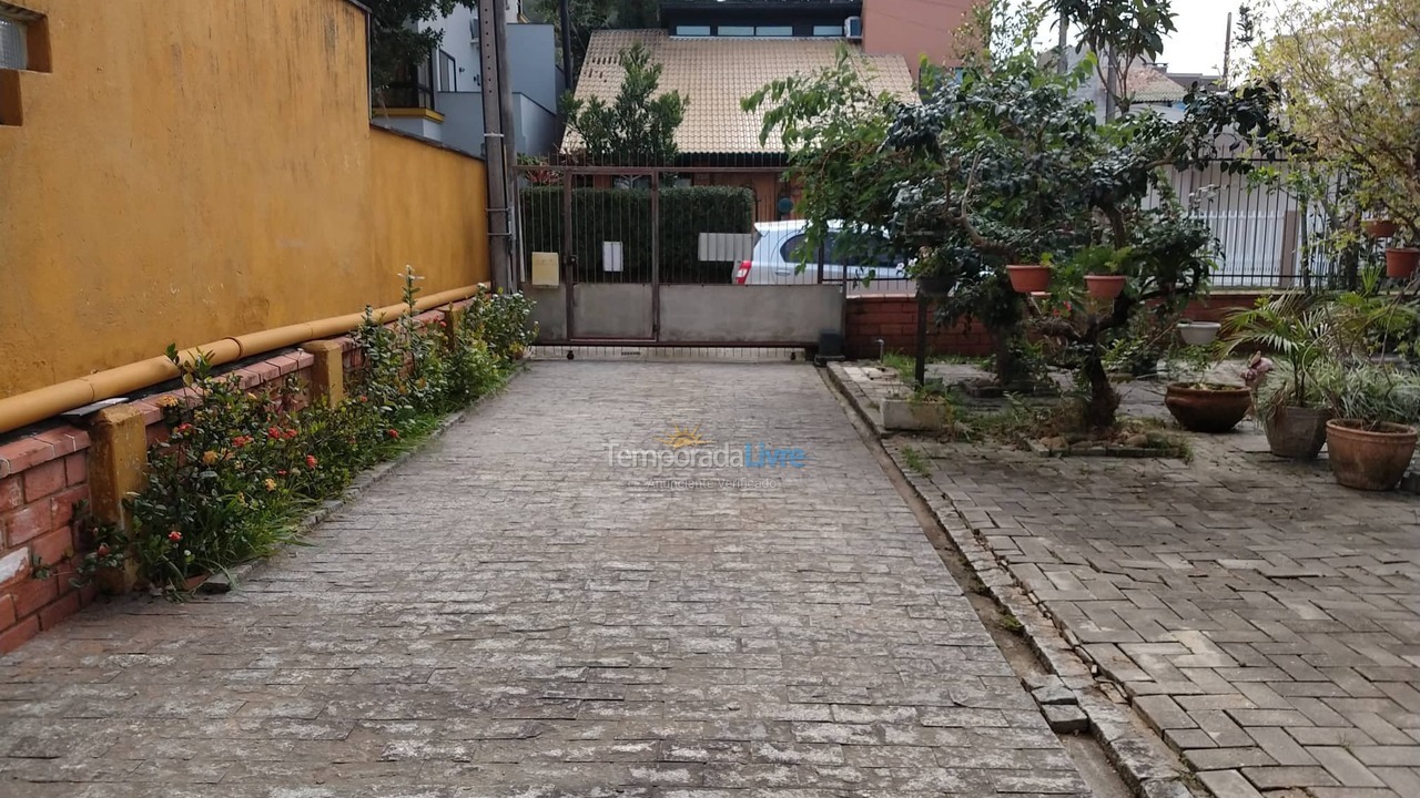 House for vacation rental in Bombinhas (Praia de Bombinhas)