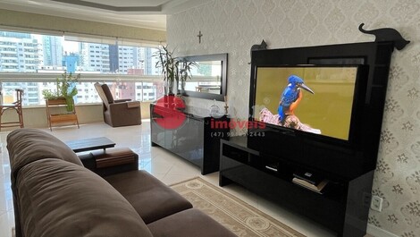 3 Dormitórios 2 Vagas de Garagem Balneário Camboriú