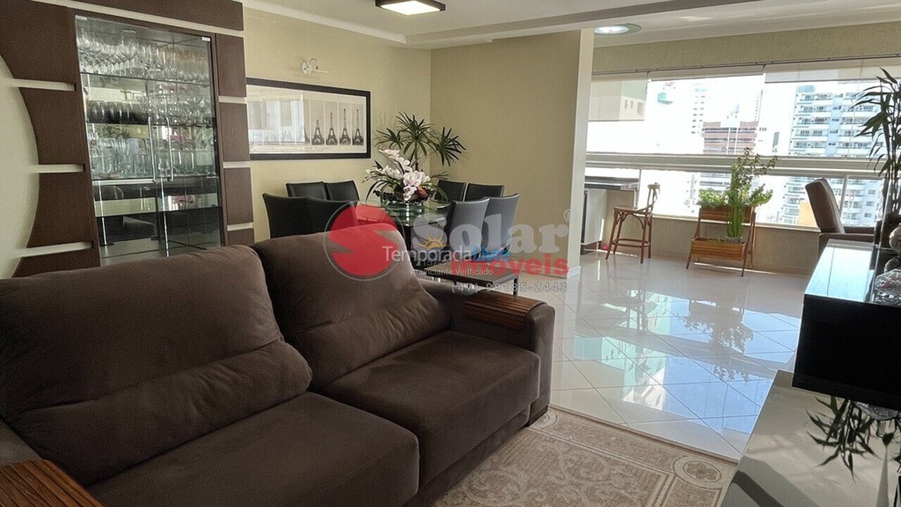 Apartamento para aluguel de temporada em Balneário Camboriú (Centro)