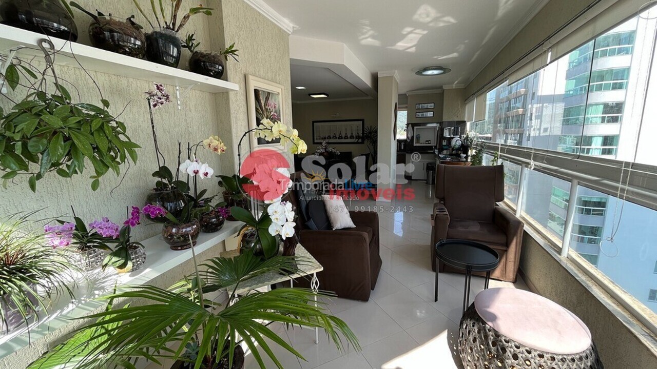 Apartamento para aluguel de temporada em Balneário Camboriú (Centro)