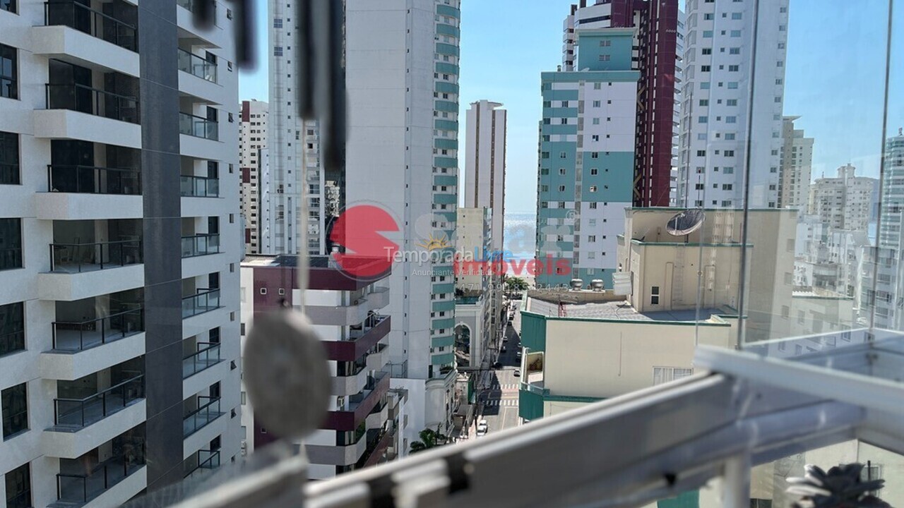 Apartamento para aluguel de temporada em Balneário Camboriú (Centro)