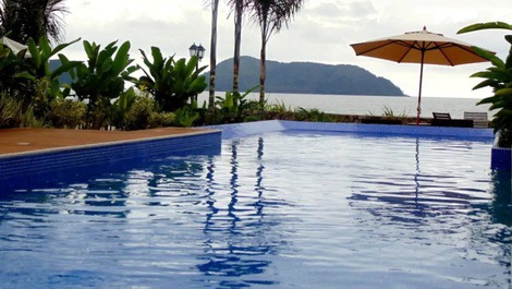 JUQUEHY FACING THE SEA