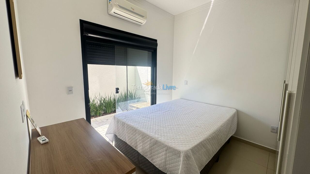 Apartment for vacation rental in Florianopolis (Praia dos Ingleses)