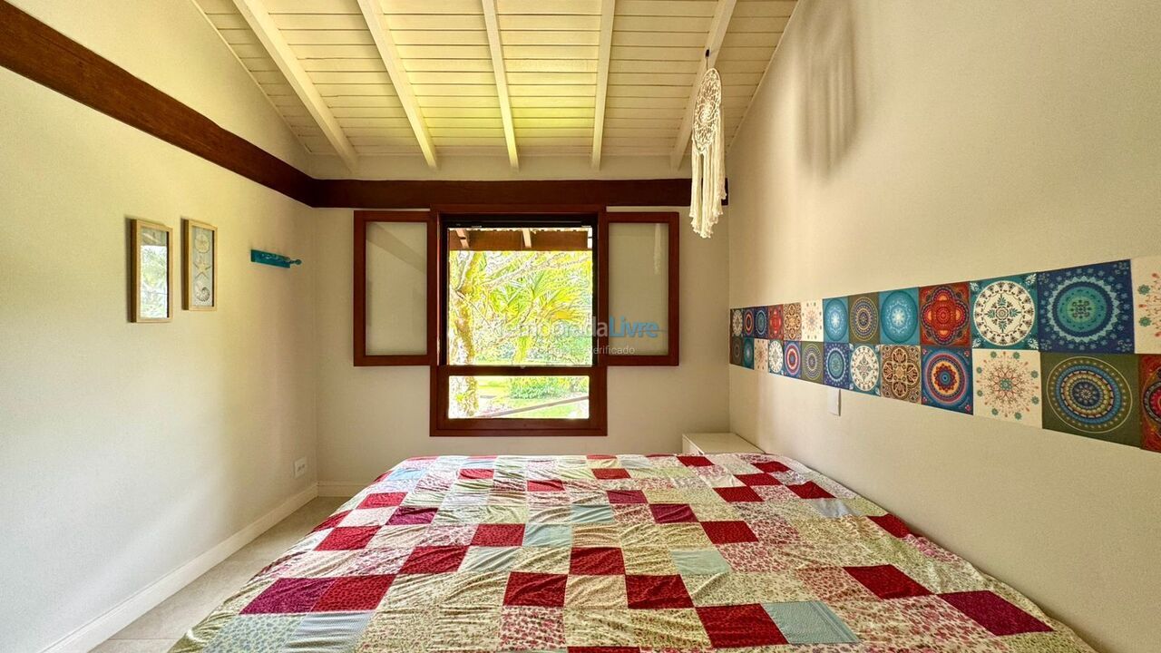 Casa para alquiler de vacaciones em São Sebastião (Praia da Baleia)