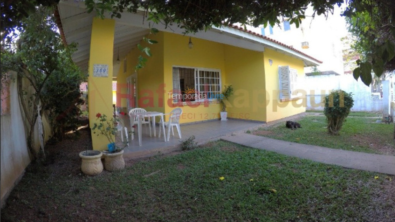 Casa para aluguel de temporada em Florianopolis (Canasvieiras)